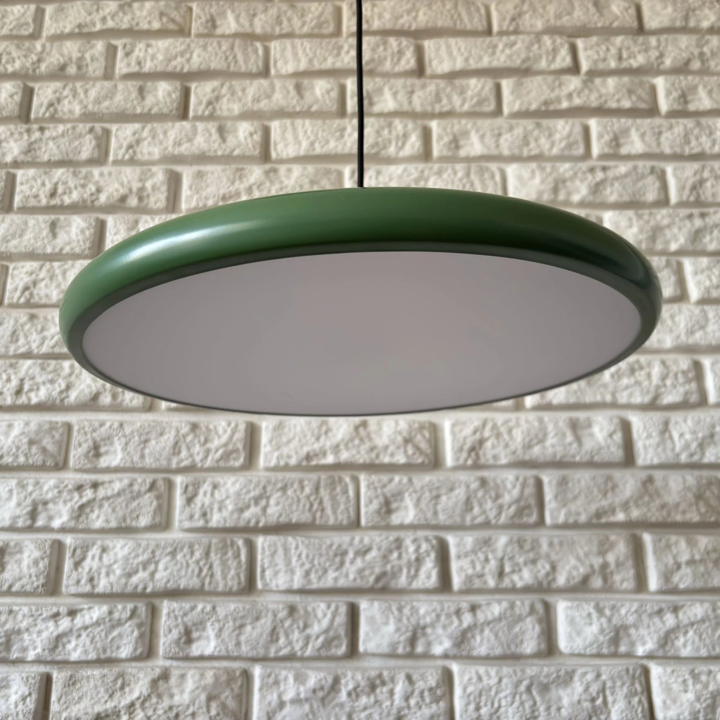 Lampa wisząca Cherry Pop – Zielono-czerwona